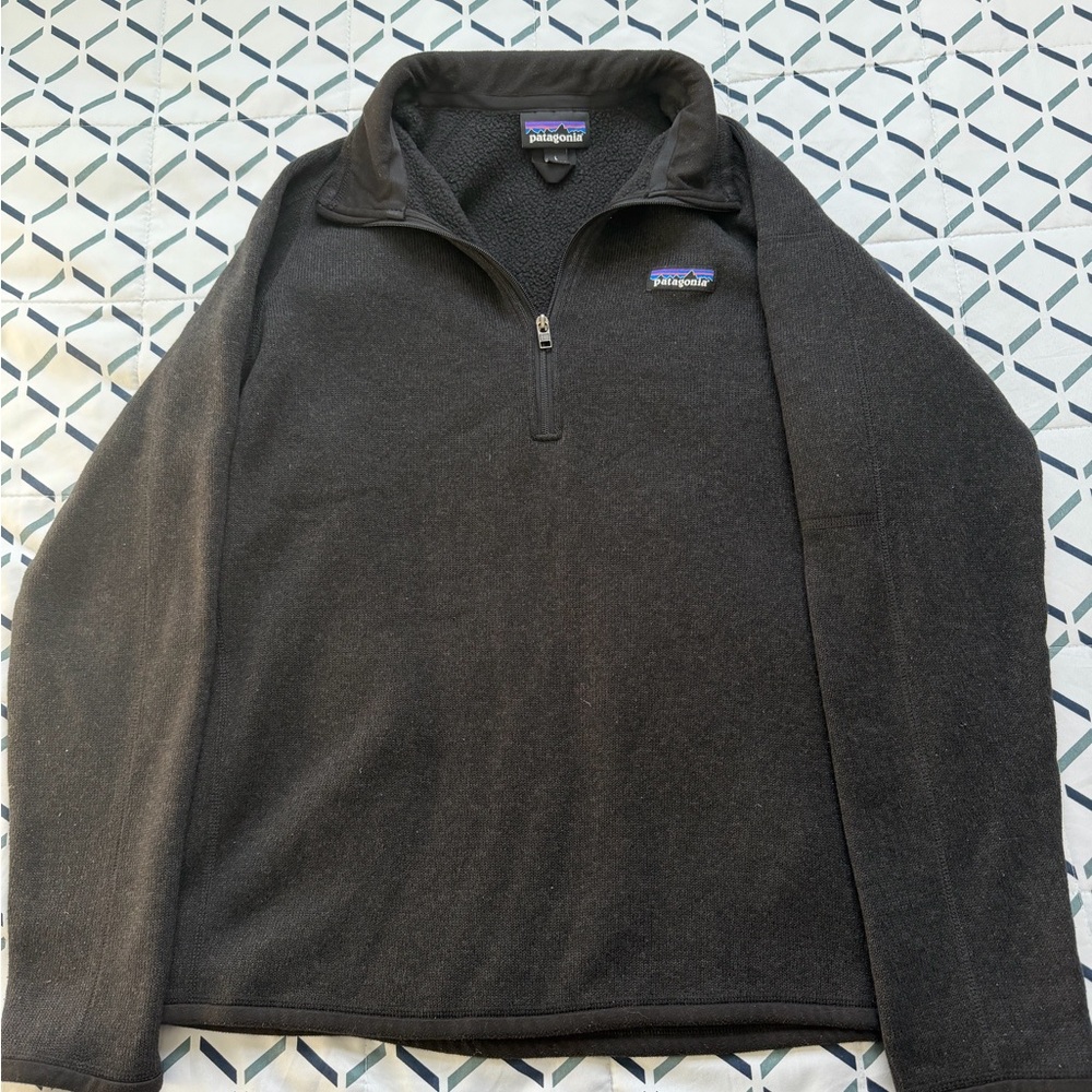 Patagonia Charcoal Gray Fleece Pullover